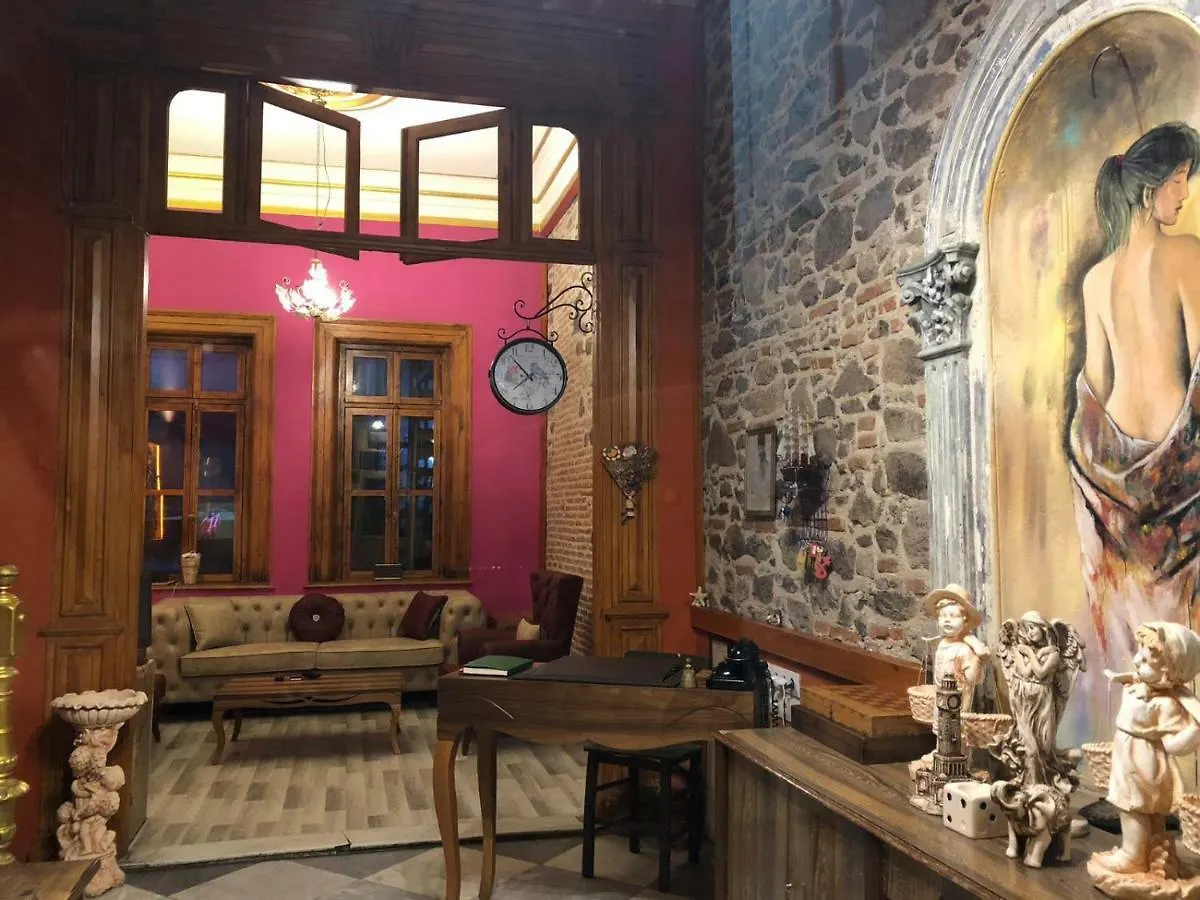 Laguna Otel Pansiyon Izmir
